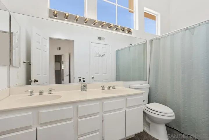 1875 Corte Torero, Oceanside, California 92056