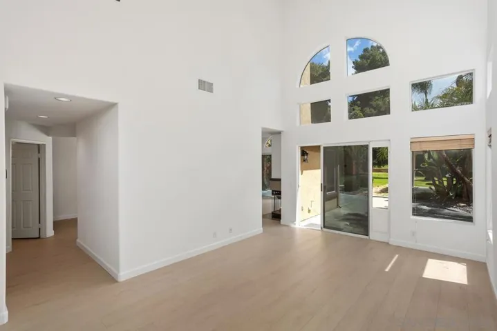 1875 Corte Torero, Oceanside, California 92056