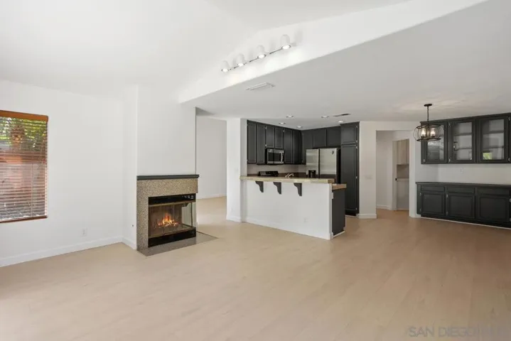 1875 Corte Torero, Oceanside, California 92056