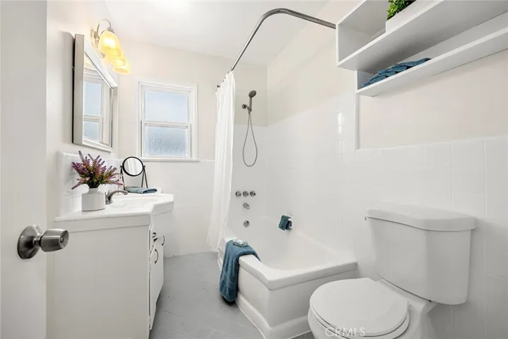 Hall Bathroom