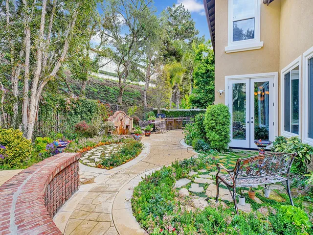 101 Via Sabinas, San Clemente, California 92673