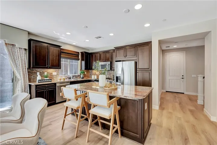 61 Visionary, Irvine, California 92618