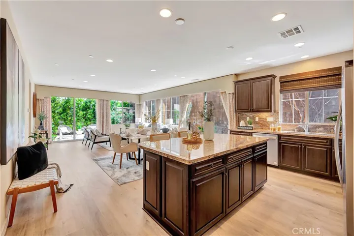 61 Visionary, Irvine, California 92618