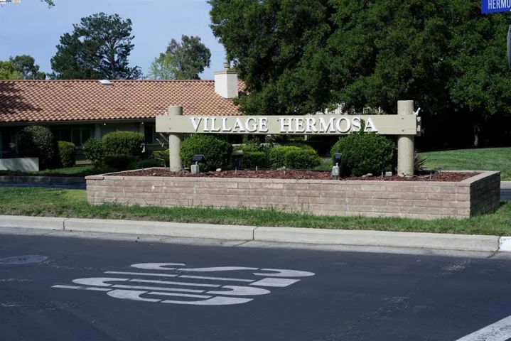 8432 Chenin Blanc Ln, San Jose, California 95135
