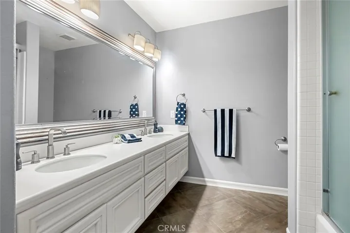 7552 E Bridgewood Drive, Anaheim Hills, California 92808