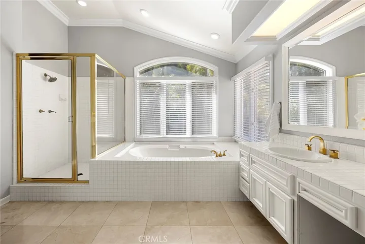 7552 E Bridgewood Drive, Anaheim Hills, California 92808