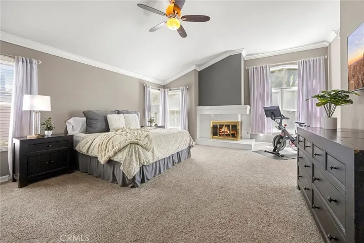 7552 E Bridgewood Drive, Anaheim Hills, California 92808