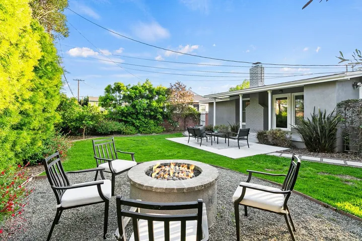 3532 Senasac Avenue, Long Beach, California 90808