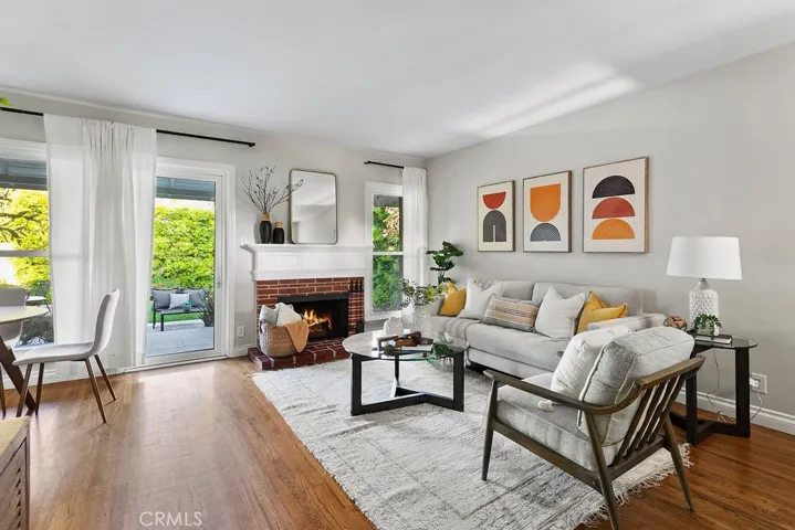 3532 Senasac Avenue, Long Beach, California 90808