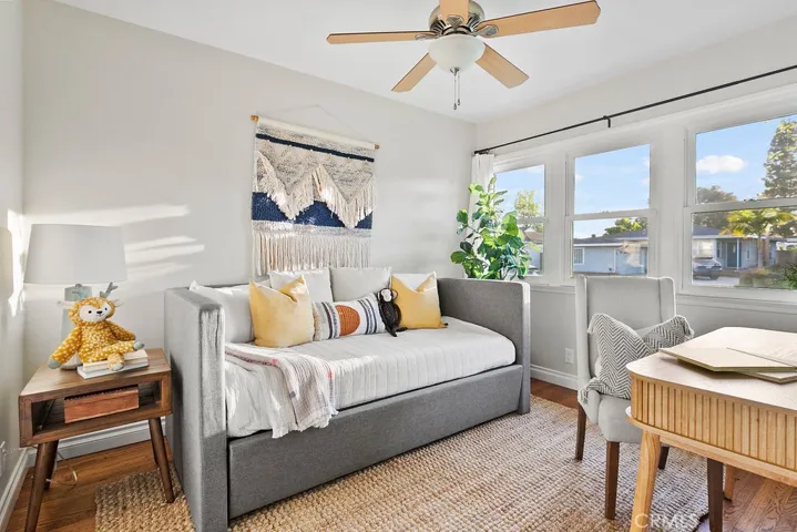 Second bedroom