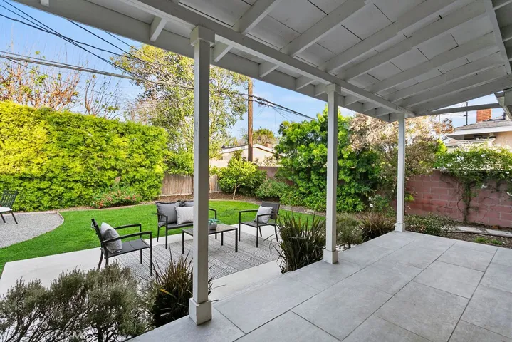 3532 Senasac Avenue, Long Beach, California 90808