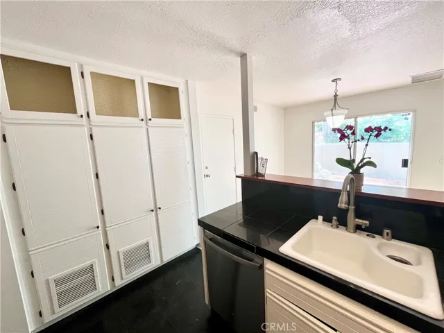 26115 Mcbean 1, Valencia, California 91355
