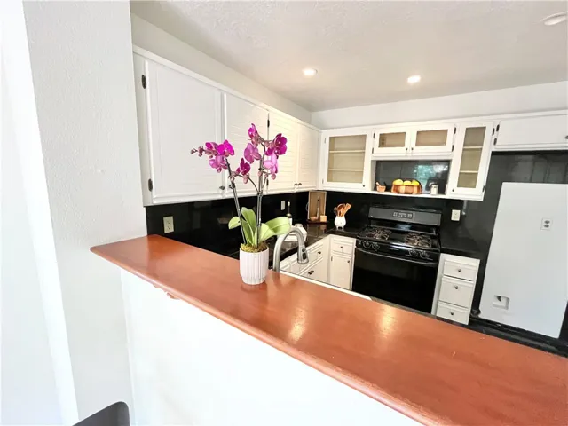 26115 Mcbean 1, Valencia, California 91355