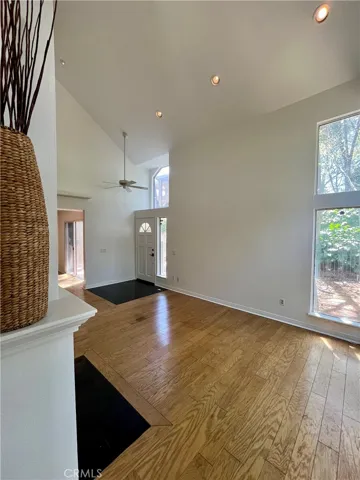 26115 Mcbean 1, Valencia, California 91355