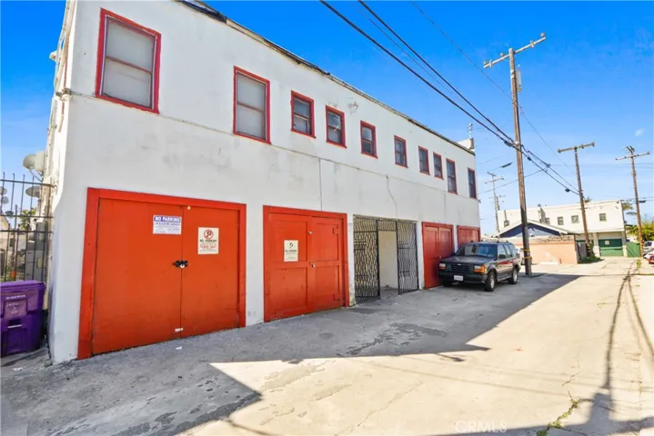 1045 E 4th Street, Long Beach, California 90802