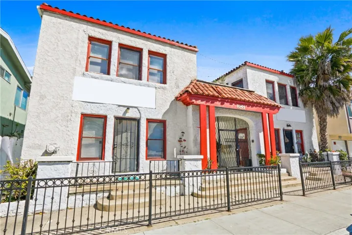 1045 E 4th Street, Long Beach, California 90802