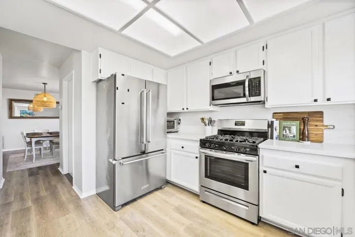 2838 Rutgers Place, Oceanside, California 92056