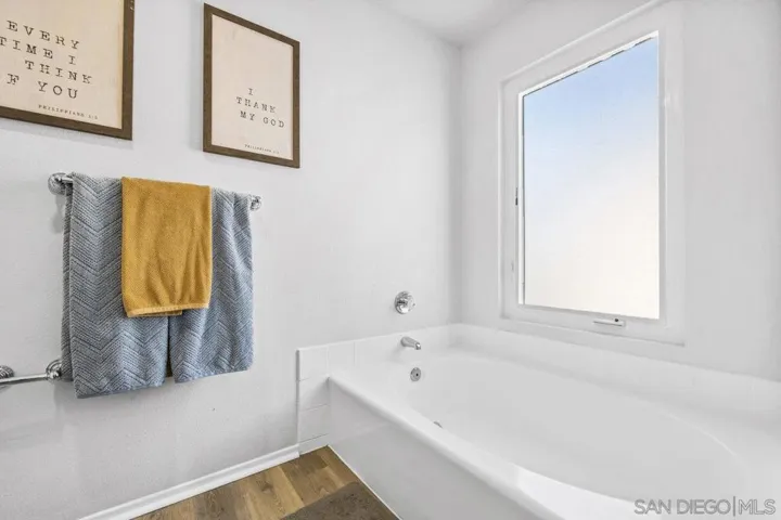 2838 Rutgers Place, Oceanside, California 92056