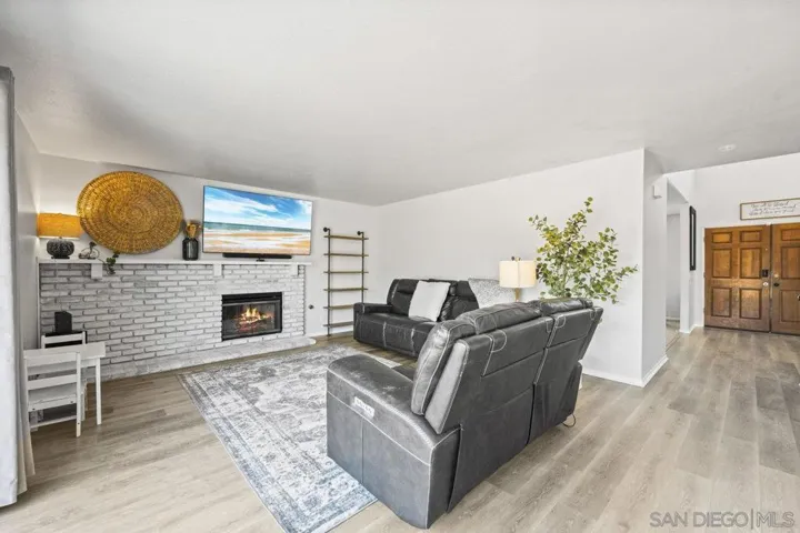 2838 Rutgers Place, Oceanside, California 92056
