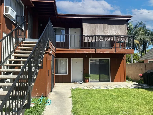 819 Cypress Avenue, Santa Ana, California 92701