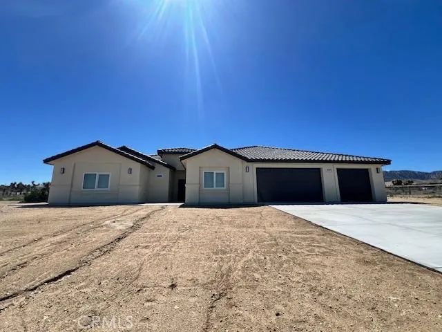 993 Rancho Road, Phelan, California 92372