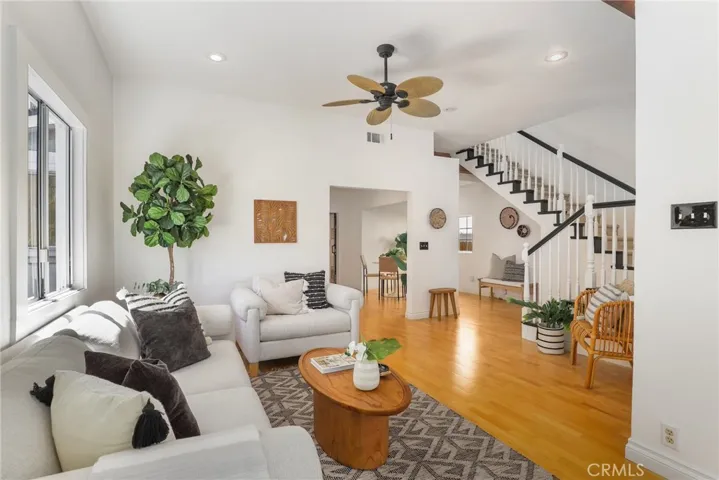 337 N Hanford Avenue, San Pedro, California 90732