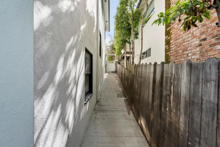 279 Nevada Street, Redwood City, California 94062