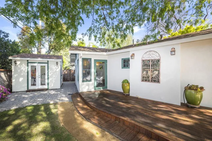 750 Stone Lane, Palo Alto, California 94303