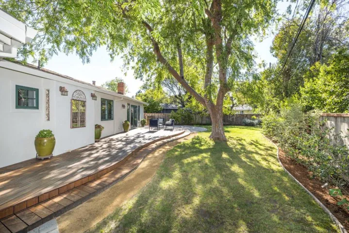 750 Stone Lane, Palo Alto, California 94303