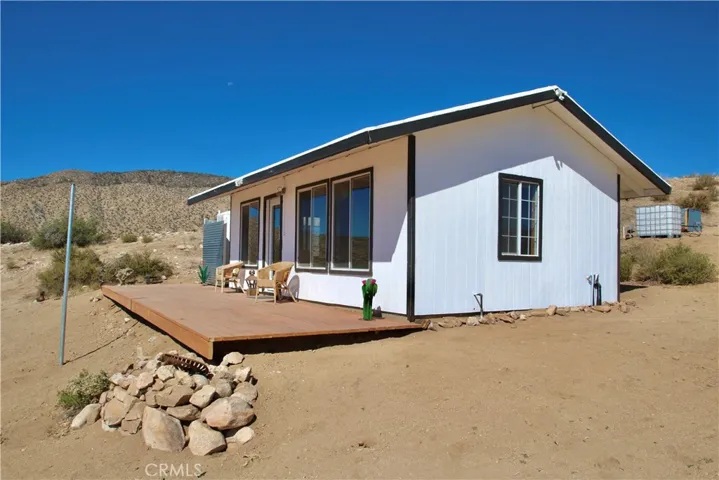48901 Devils Gate Pass Road, Pioneertown, California 92268