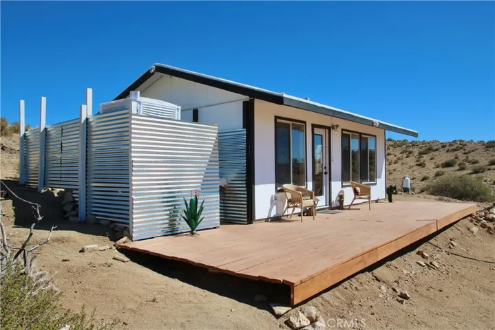 48901 Devils Gate Pass Road, Pioneertown, California 92268