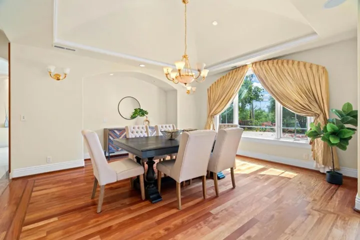 19287 San Marcos Road, Saratoga, California 95070