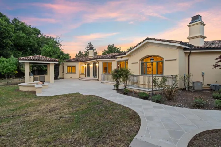 19287 San Marcos Road, Saratoga, California 95070