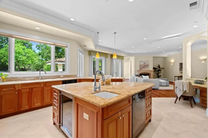 19287 San Marcos Road, Saratoga, California 95070