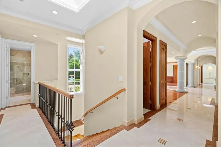 19287 San Marcos Road, Saratoga, California 95070