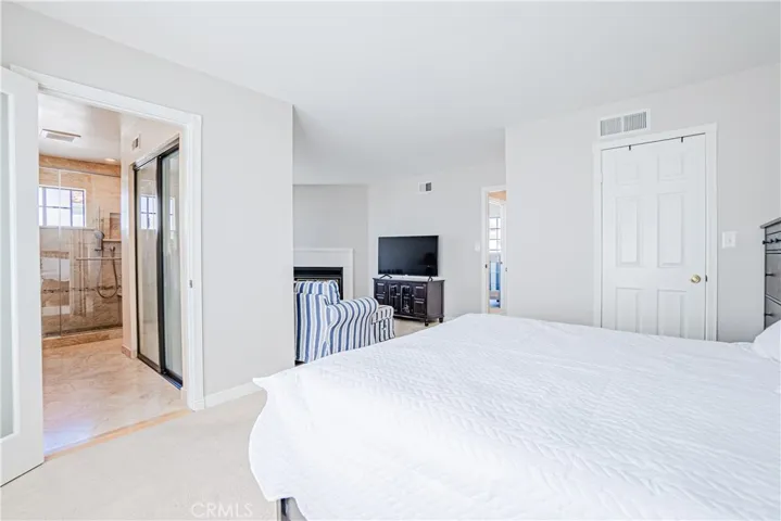 2971 Plaza Del Amo 201, Torrance, California 90503