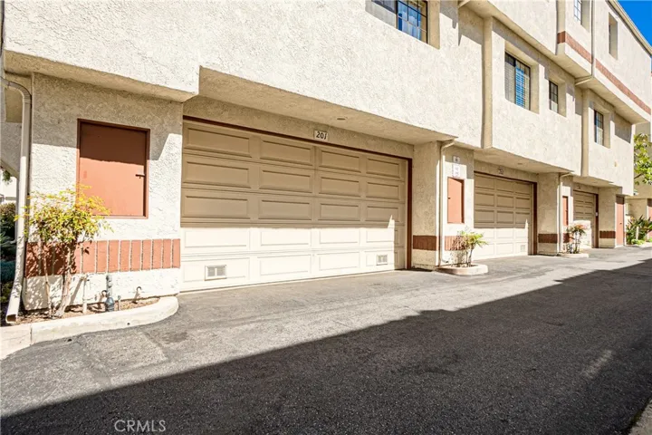 2971 Plaza Del Amo 201, Torrance, California 90503