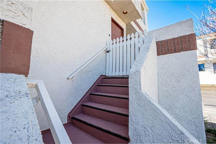 2971 Plaza Del Amo 201, Torrance, California 90503