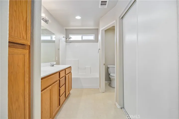 13845 Ashmont Street, Victorville, California 92392