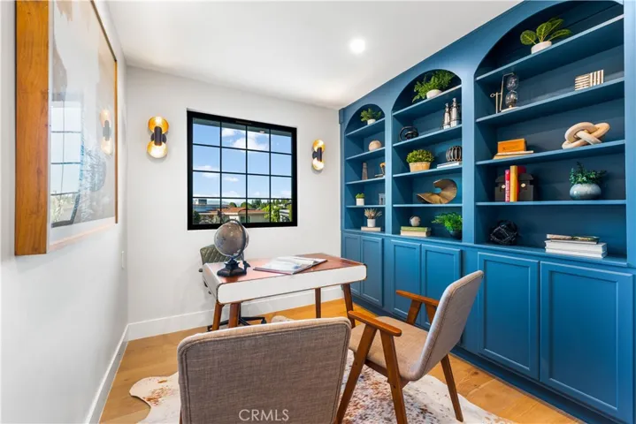 22778 Charlemont Place, Woodland Hills, California 91364