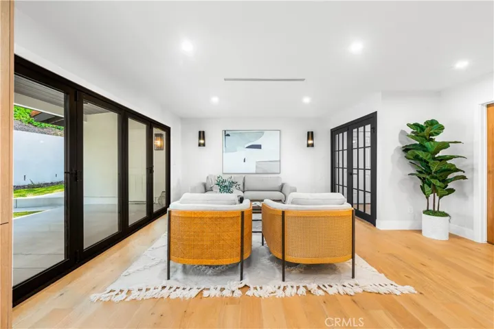 22778 Charlemont Place, Woodland Hills, California 91364