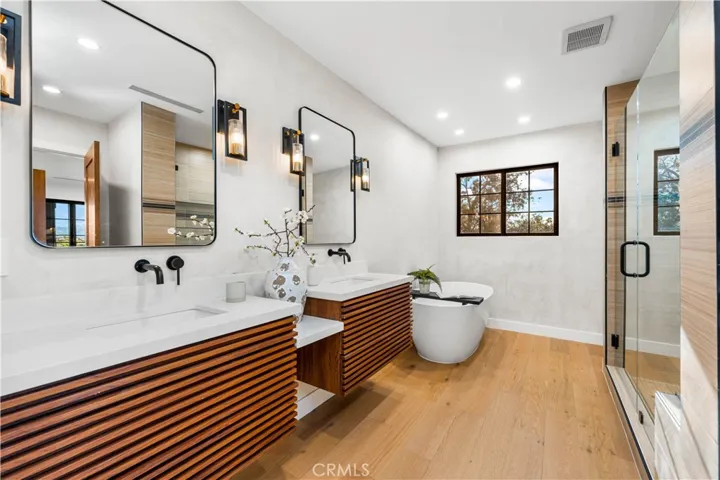 22778 Charlemont Place, Woodland Hills, California 91364