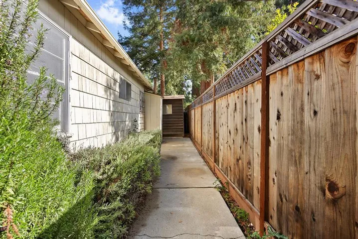 536 Tennyson Avenue, Palo Alto, California 94301