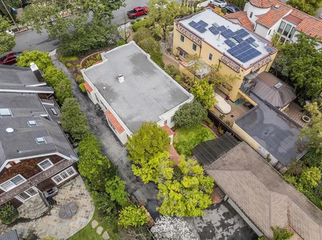 536 Tennyson Avenue, Palo Alto, California 94301