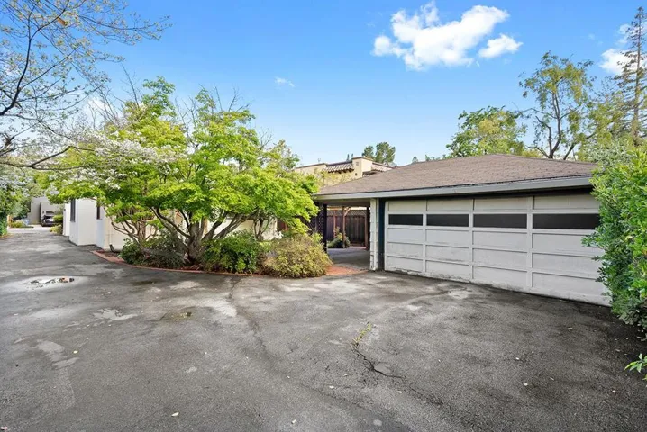 536 Tennyson Avenue, Palo Alto, California 94301