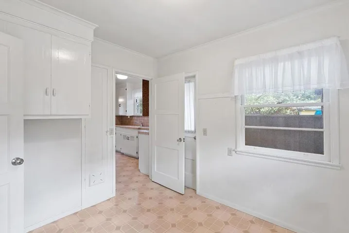 536 Tennyson Avenue, Palo Alto, California 94301