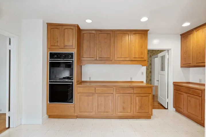 536 Tennyson Avenue, Palo Alto, California 94301