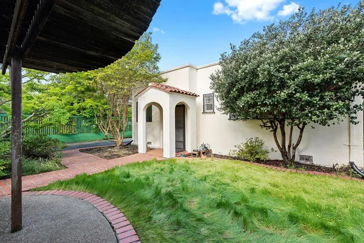 536 Tennyson Avenue, Palo Alto, California 94301
