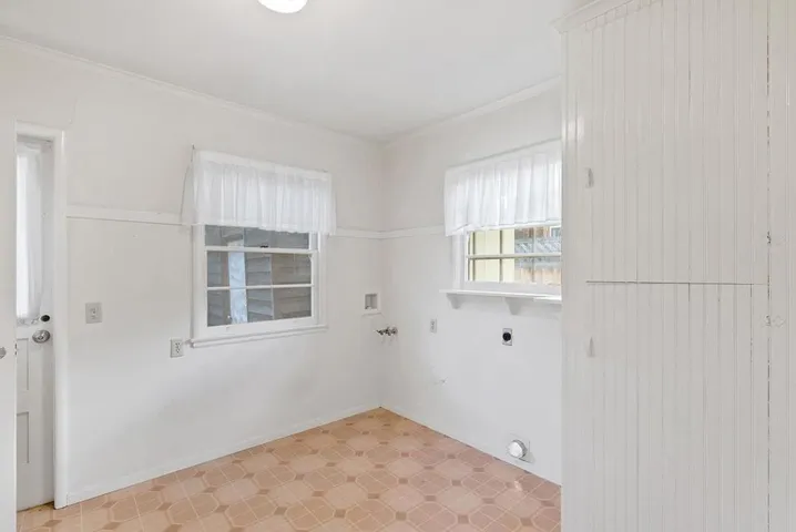 536 Tennyson Avenue, Palo Alto, California 94301