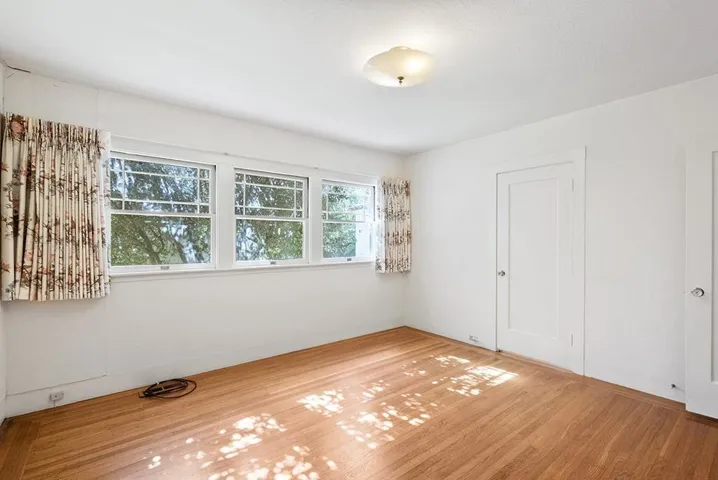 536 Tennyson Avenue, Palo Alto, California 94301